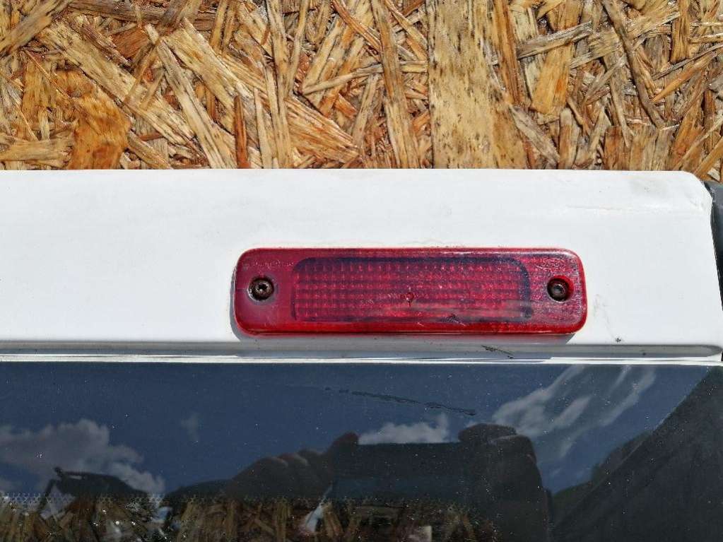 форд транзит гудок сигнала артикул. страшные дорожные знаки. звуковой сигнал форд транзит 2011. табличка транзит. указатель в пустыне.