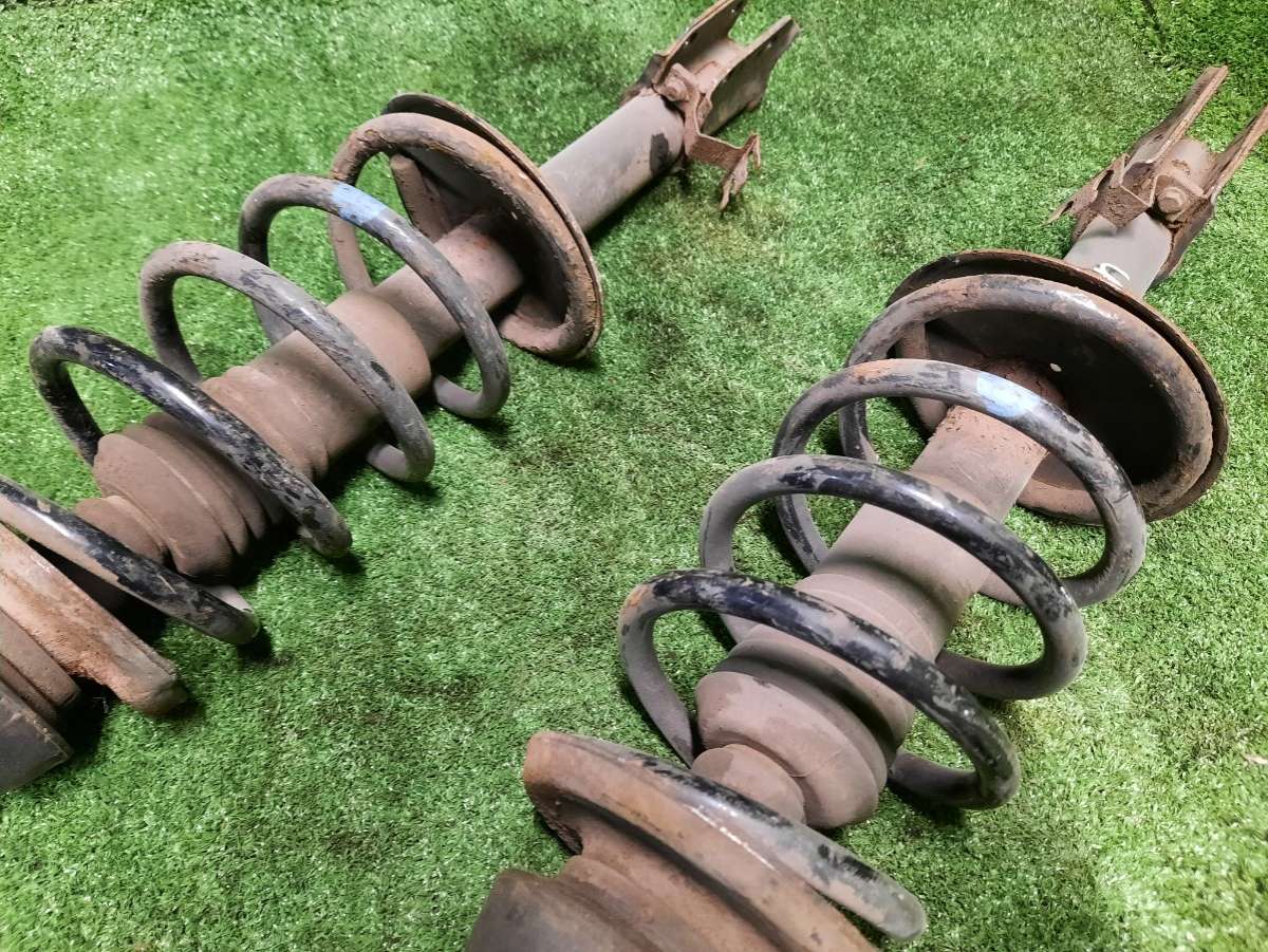 Купить Передние Стойки На Рено Логан 1