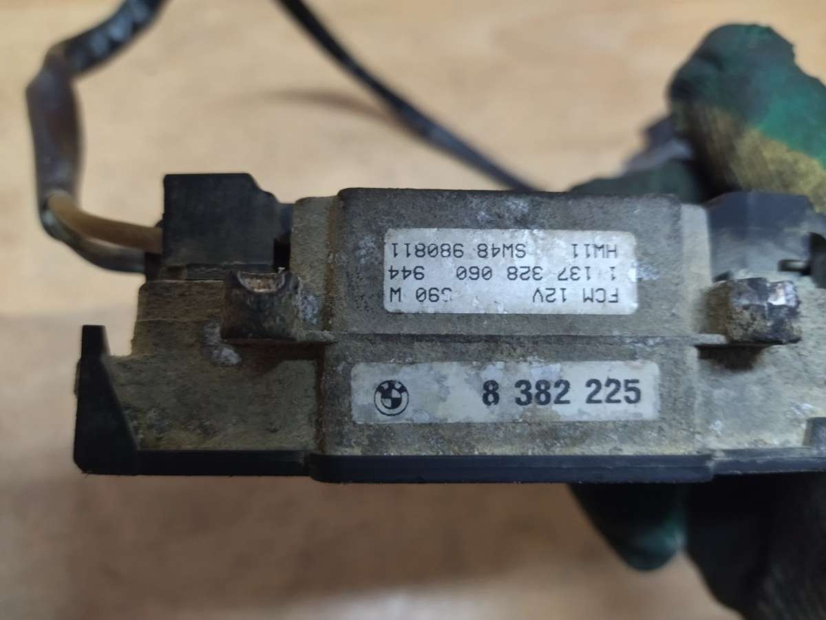 Блок управления вентилятором е46. Бмв е46 блок вентилятора. Блок вентилятора е39 форд 3. Блок управления вентилятором е46. Блок управления вентилятором охлаждения двигателя бмв е46.